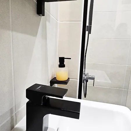 Bijou - Noble Area & Free Parking Apartament Sofia