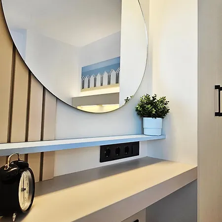 Apartmán Bijou - Noble Area & Free Parking *