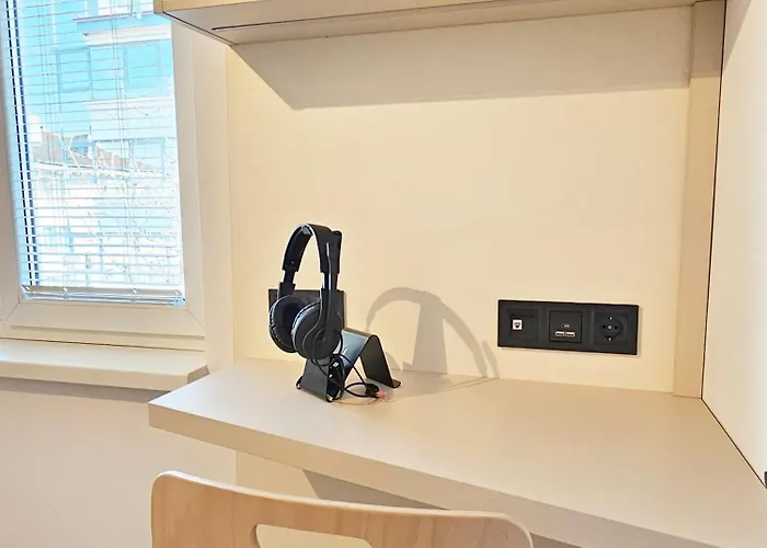 Bijou - Noble Area & Free Parking Apartment